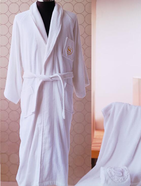 Bathrobe with embroidery logo