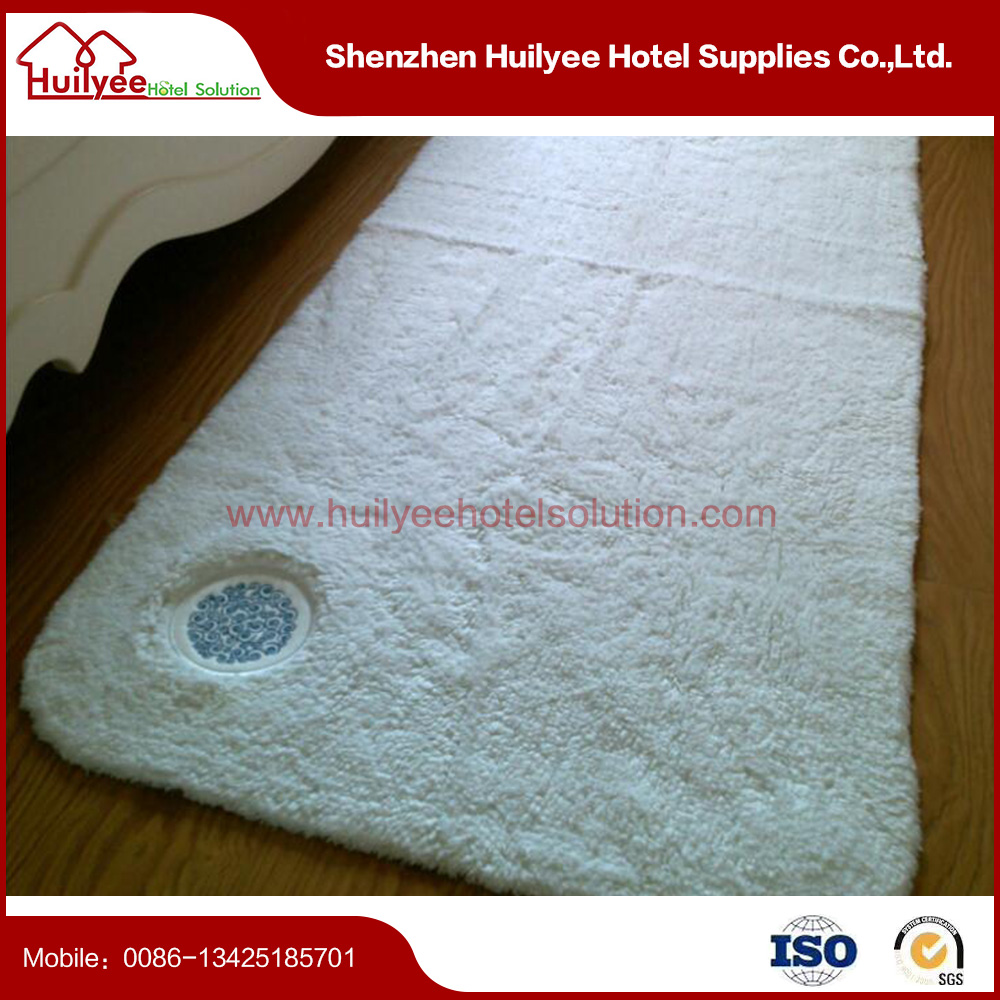 Long stapied cotton hotel floor towel
