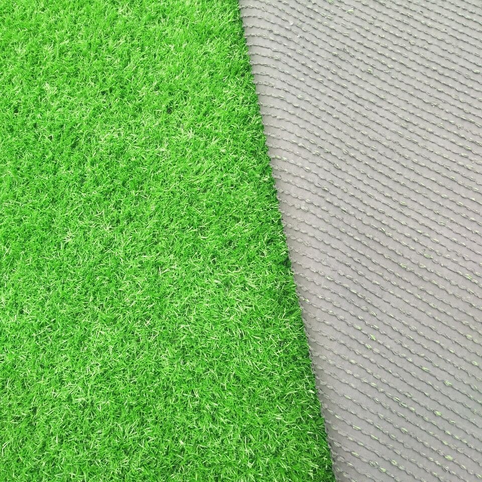 synthetic lawn for playground