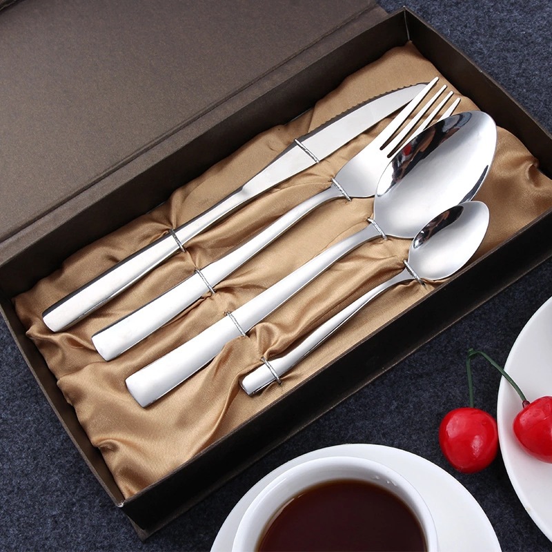 stainless steel cutlery